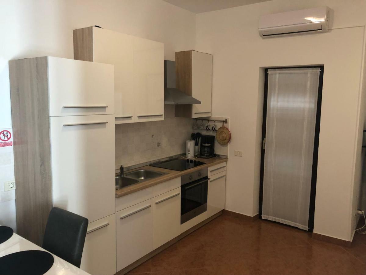 Apartment Vesna Veleniki Eksteriør billede