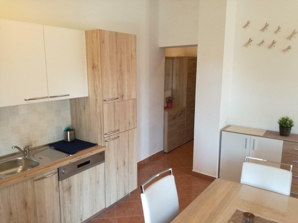 Apartment Vesna Veleniki Eksteriør billede