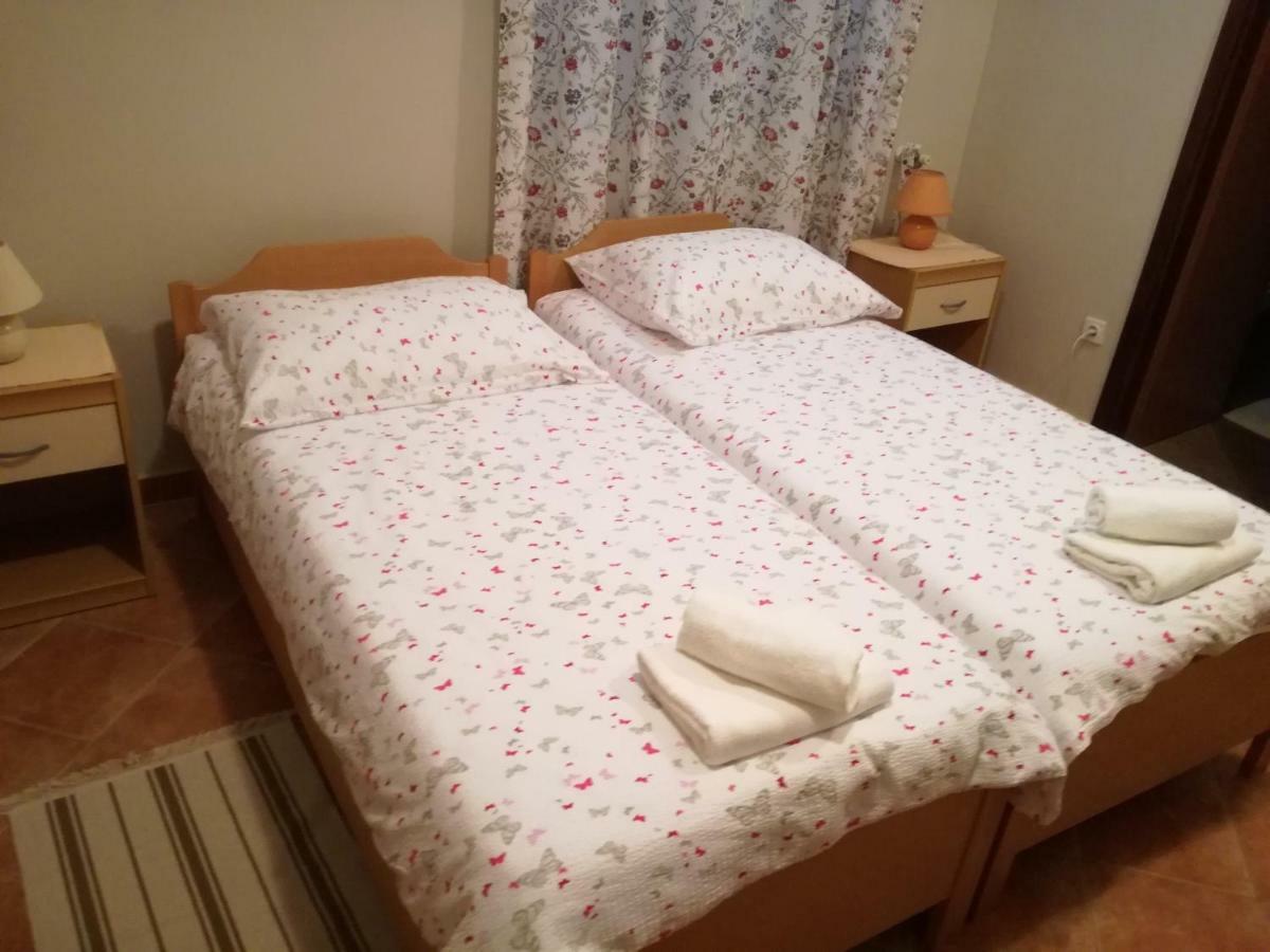 Apartment Vesna Veleniki Eksteriør billede
